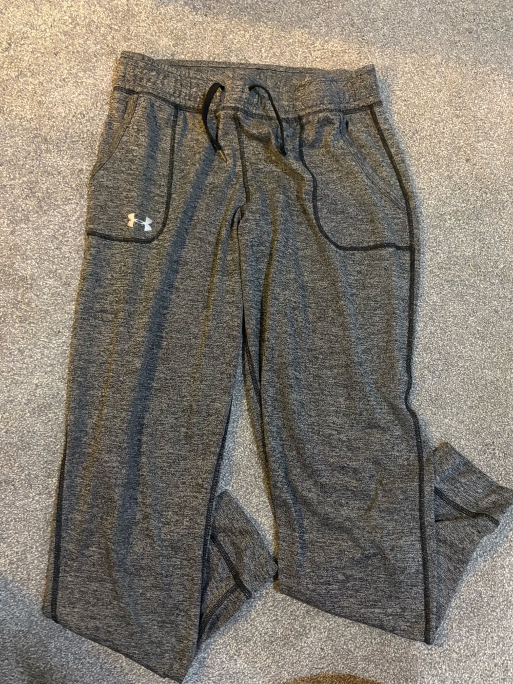 Under Armour Dark Gray Heather Performance Joggers - Medium Tall